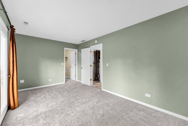 1110 Riverwood Drive, Algonquin, IL 60102