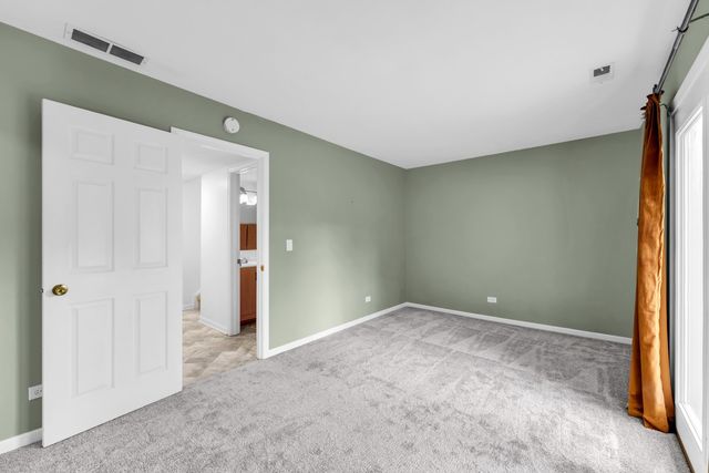 1110 Riverwood Drive, Algonquin, IL 60102