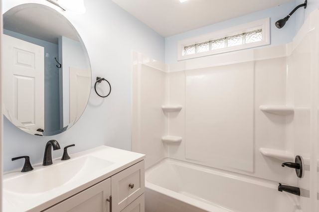 217 E Park Ave, Gallatin, TN 37066