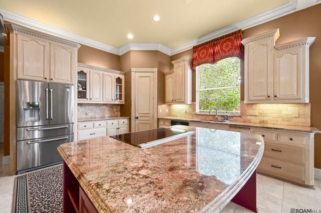 7409 Rue Henri, Baton Rouge, LA 70806