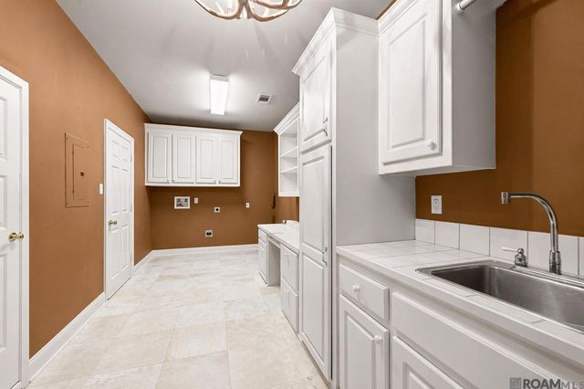 7409 Rue Henri, Baton Rouge, LA 70806