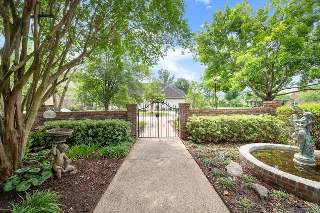 7409 Rue Henri, Baton Rouge, LA 70806
