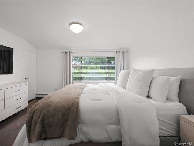 120-03 9th Avenue, College Point, NY 11356