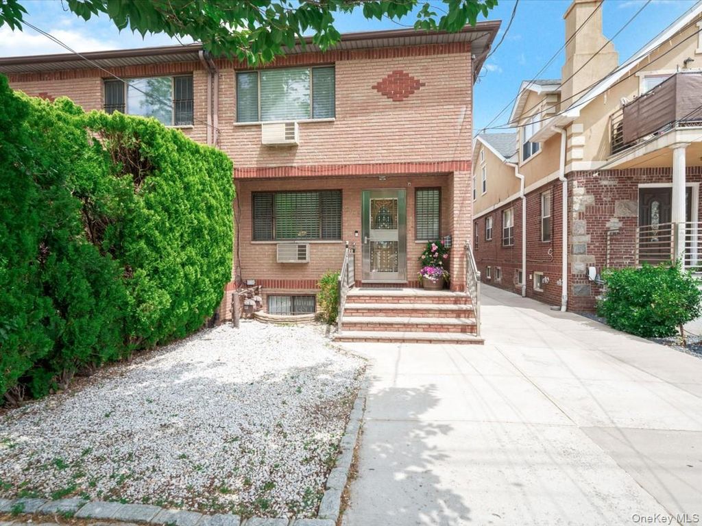 120-03 9th Avenue, College Point, NY 11356