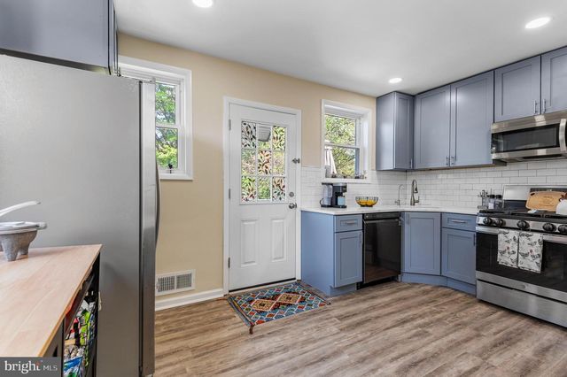 9228 AVONDALE RD, Baltimore, MD 21234