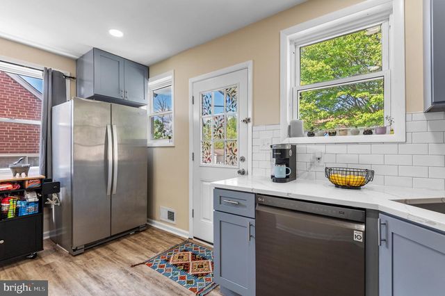 9228 AVONDALE RD, Baltimore, MD 21234