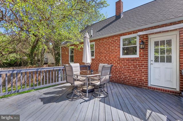 9228 AVONDALE RD, Baltimore, MD 21234