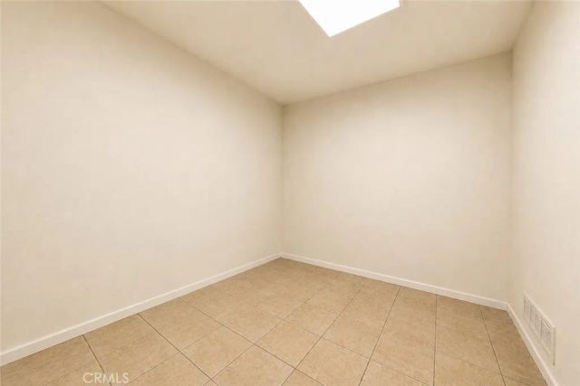 1822 Garvey 8, Alhambra, CA 91803