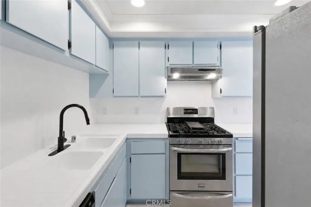 1822 Garvey 8, Alhambra, CA 91803