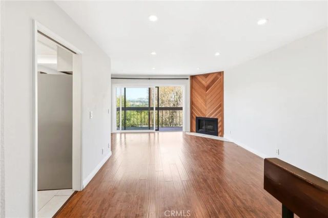 1822 Garvey 8, Alhambra, CA 91803