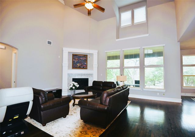 200 Montrose Lane, Southlake, TX 76092
