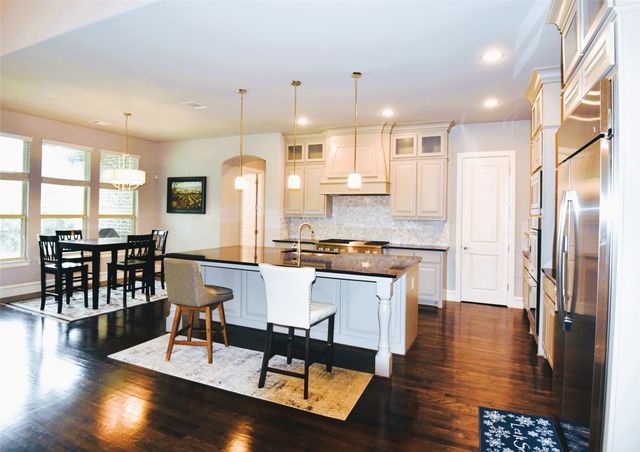 200 Montrose Lane, Southlake, TX 76092