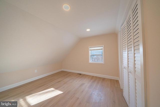 9328 ACADEMY RD, Philadelphia, PA 19114