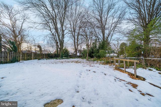 9328 ACADEMY RD, Philadelphia, PA 19114