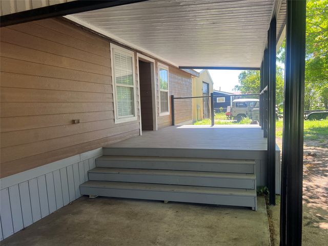 119 Hillside Beach Drive, Little Elm, TX 75068