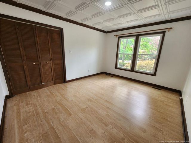 6871 S STAFF Road, Fayetteville, NC 28306
