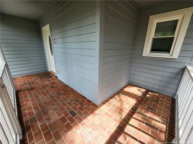 6871 S STAFF Road, Fayetteville, NC 28306