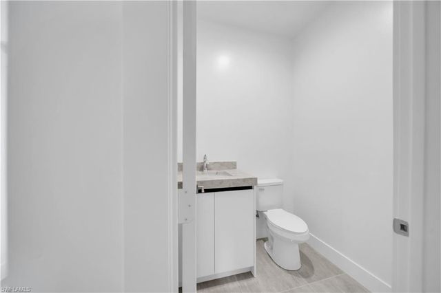 828 Genoa AVE S, Lehigh Acres, FL 33974