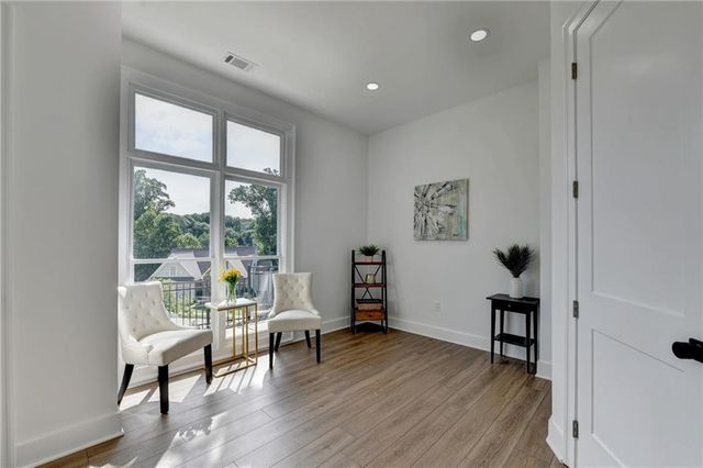 1238 Bloomsbury Lane, Gainesville, GA 30501