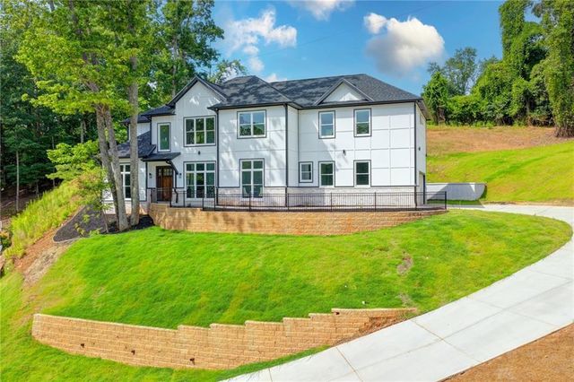 1238 Bloomsbury Lane, Gainesville, GA 30501