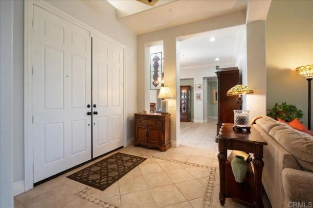 1089 Inverlochy Drive, Fallbrook, CA 92028