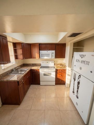 1904 SW 2nd Street 17, Fort Lauderdale, FL 33312