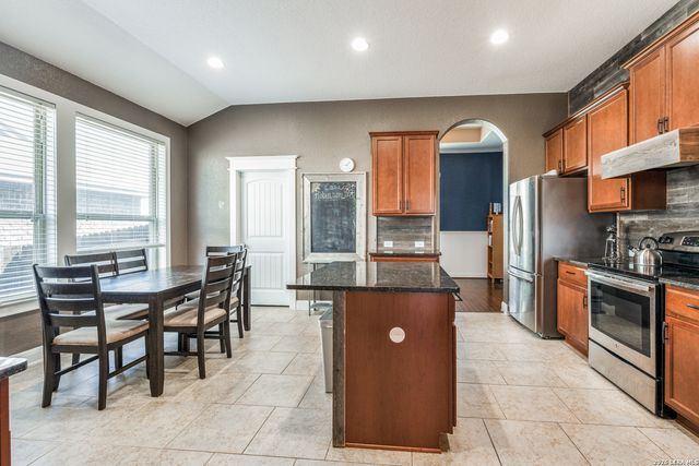 1620 Sun Ledge, New Braunfels, TX 78130