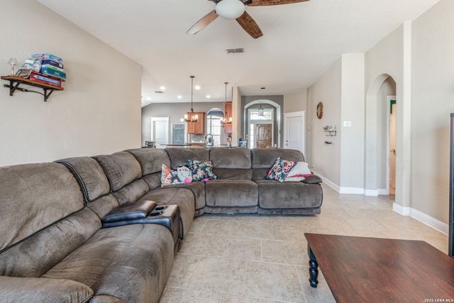 1620 Sun Ledge, New Braunfels, TX 78130