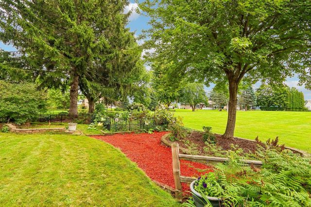 7134 S Hill Road, Deforest, WI 53532