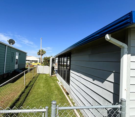 1925 Live Oak Street NE, Palm Bay, FL 32905