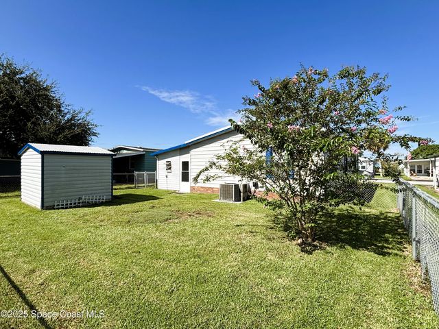 1925 Live Oak Street NE, Palm Bay, FL 32905
