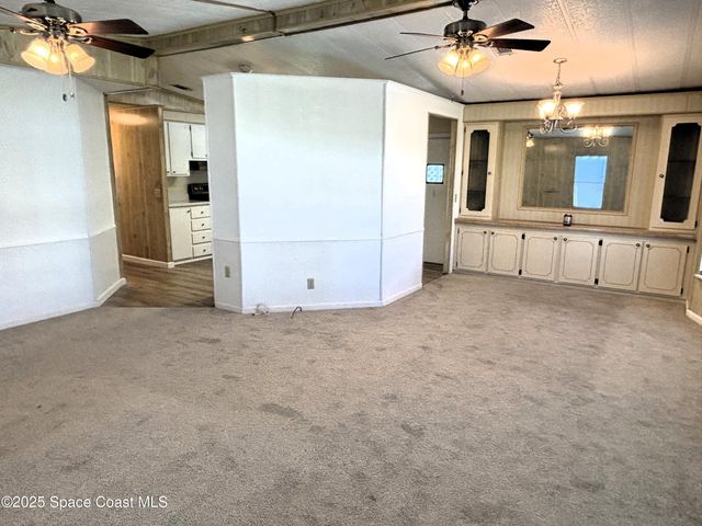 1925 Live Oak Street NE, Palm Bay, FL 32905