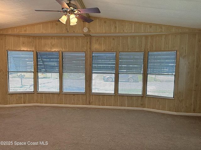 1925 Live Oak Street NE, Palm Bay, FL 32905