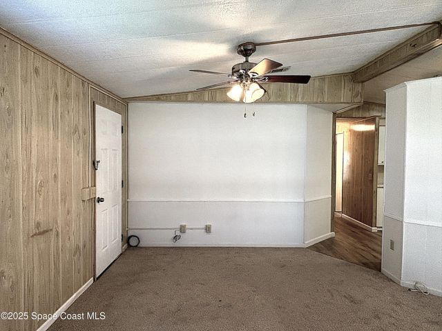 1925 Live Oak Street NE, Palm Bay, FL 32905