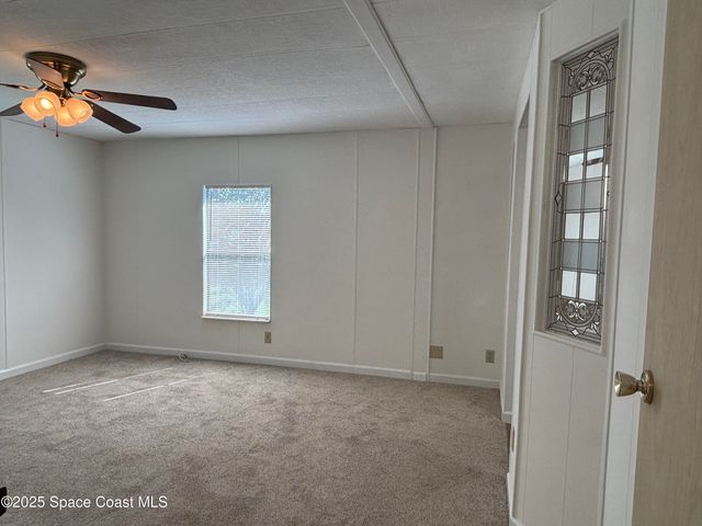 1925 Live Oak Street NE, Palm Bay, FL 32905