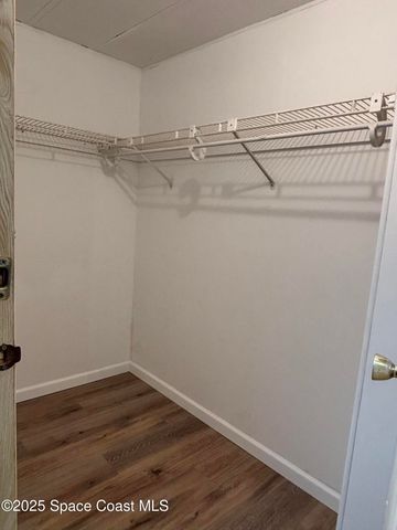 1925 Live Oak Street NE, Palm Bay, FL 32905