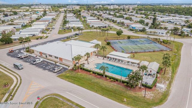 1925 Live Oak Street NE, Palm Bay, FL 32905