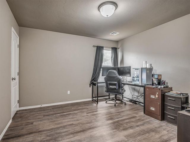 9612 Eli Drive, Oklahoma City, OK 73160