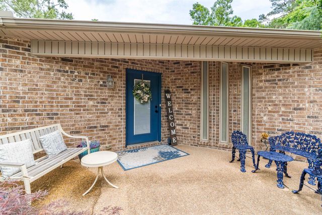 82 Magellan Drive, Hot Springs Village, AR 71909