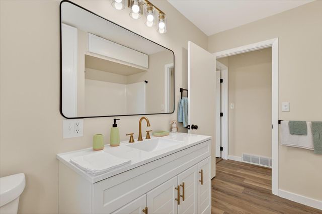 2064 Roos Avenue Sw, City Of Wyoming, MI 49509