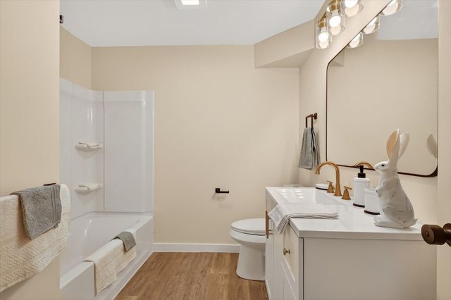 2064 Roos Avenue Sw, City Of Wyoming, MI 49509