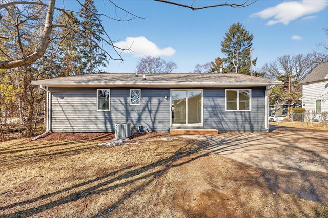 2064 Roos Avenue Sw, City Of Wyoming, MI 49509