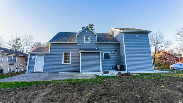 206 Huntington Turnpike, Bridgeport, CT 06610