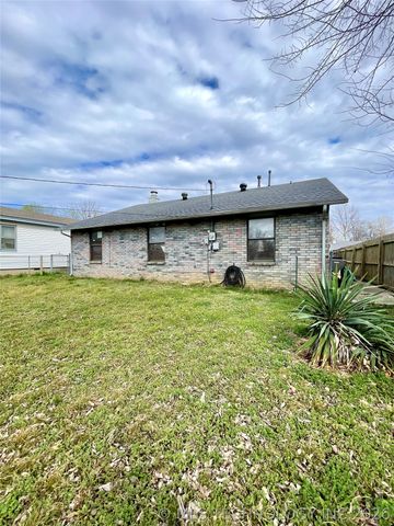 3522 W 42nd Place, Tulsa, OK 74107