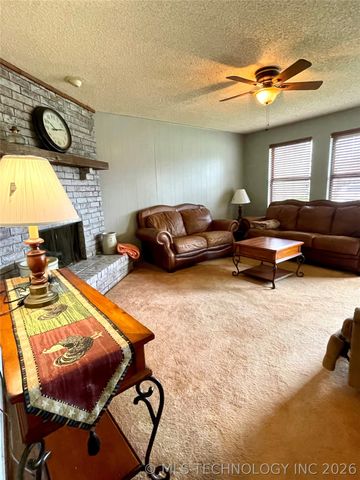 3522 W 42nd Place, Tulsa, OK 74107