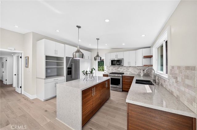26935 Whitestone, Rancho Palos Verdes, CA 90275