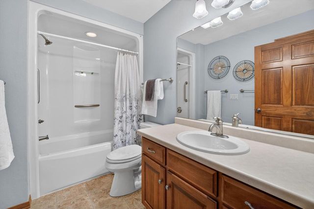 4307 N MARSHALL HEIGHTS AVENUE, Appleton, WI 54913