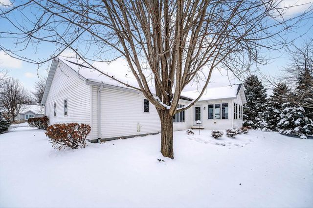 4307 N MARSHALL HEIGHTS AVENUE, Appleton, WI 54913