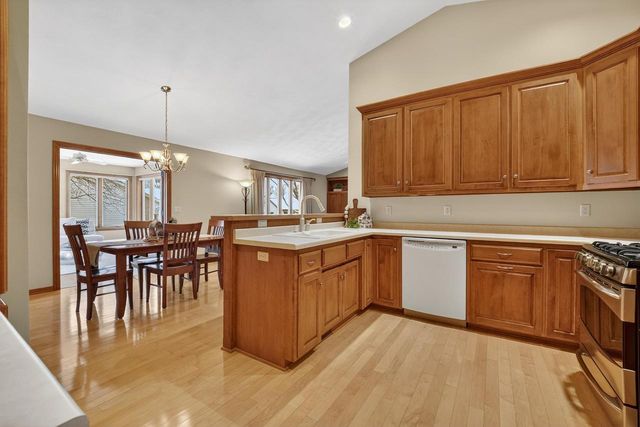 4307 N MARSHALL HEIGHTS AVENUE, Appleton, WI 54913