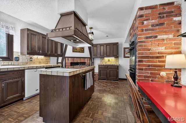 4622 Vixen Circle, Wildwood, MO 63069